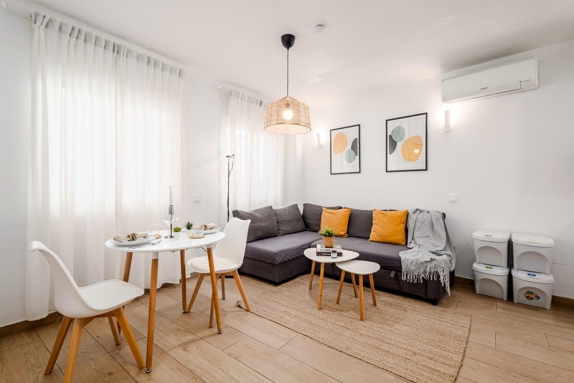 Nordik Apartments Urban - Perchel "Skogar" 말라가 외부 사진